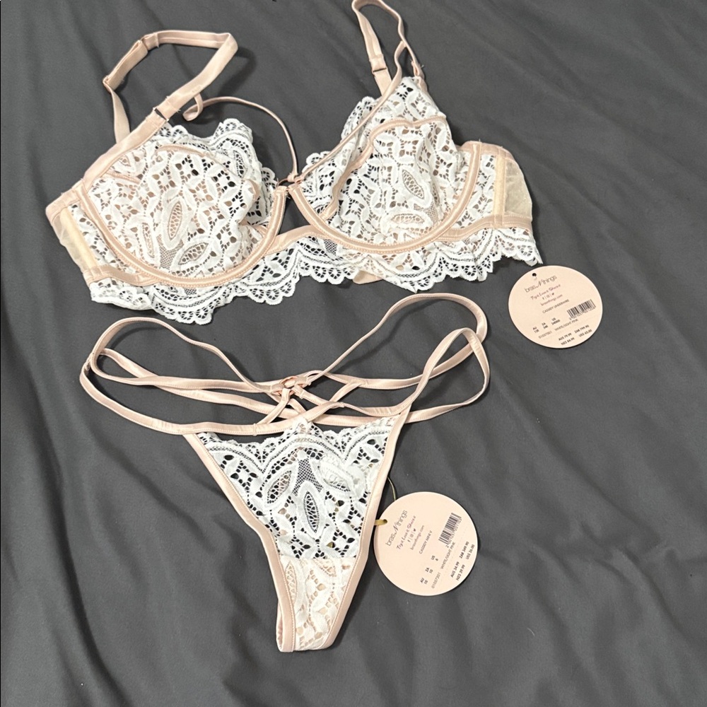 Bras N Things White & Pink Lace Bra Set